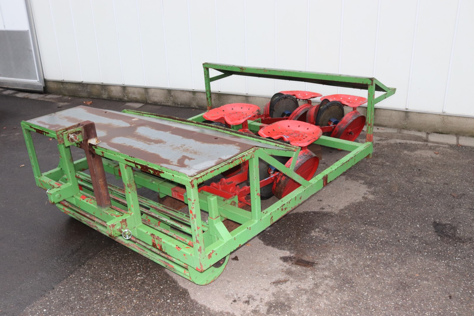 Halmec / Accord 4 row planting machine