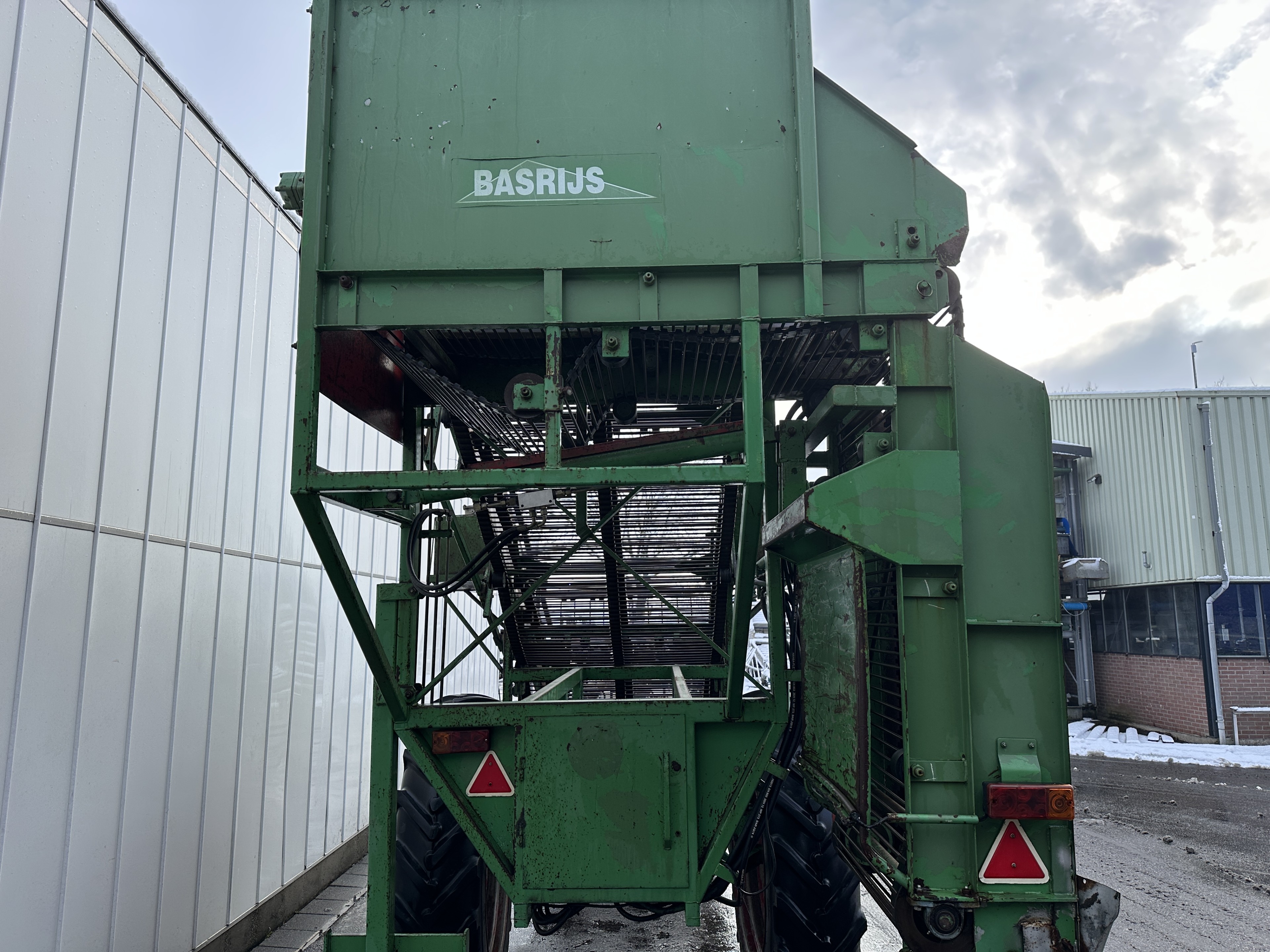 Basrijs BRP/GL135HXL комбайн для уборки растений, таких как клубника и спаржа