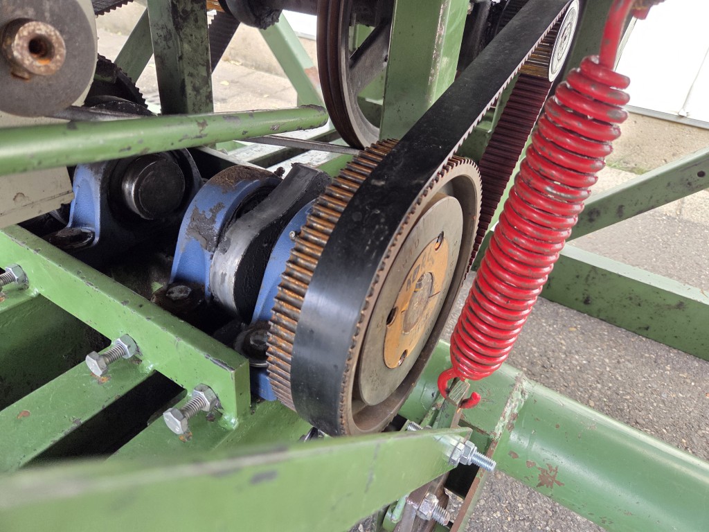 Schouten SM-2x60/4x135 �����a ��� ���������� ��������� ������ 120 �� � ��������������� �������������.