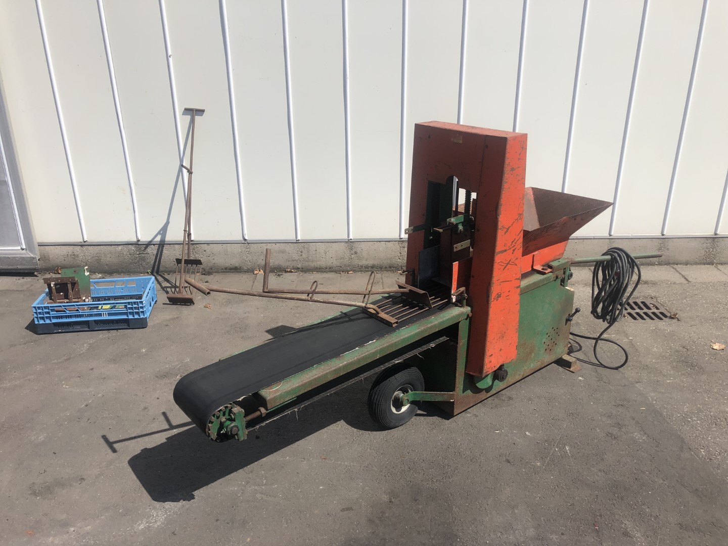 ������������� ������ Dokex 18 ��