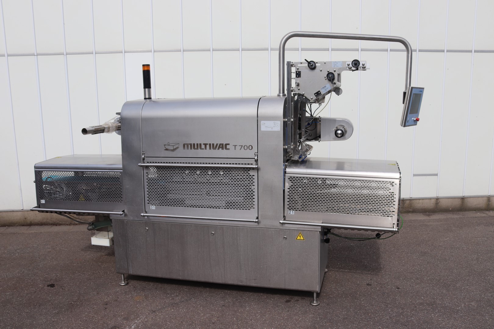 Multivac T700 top sealing machine