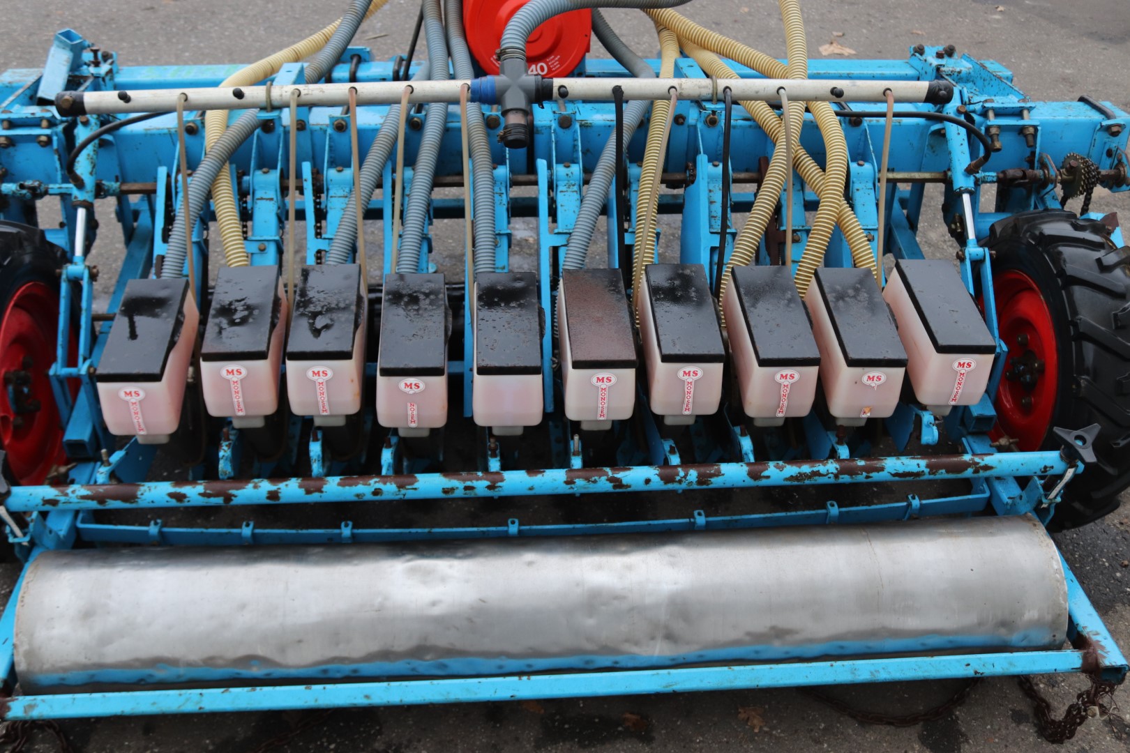Monosem MS pneumatic sowing machine for 10 double rows