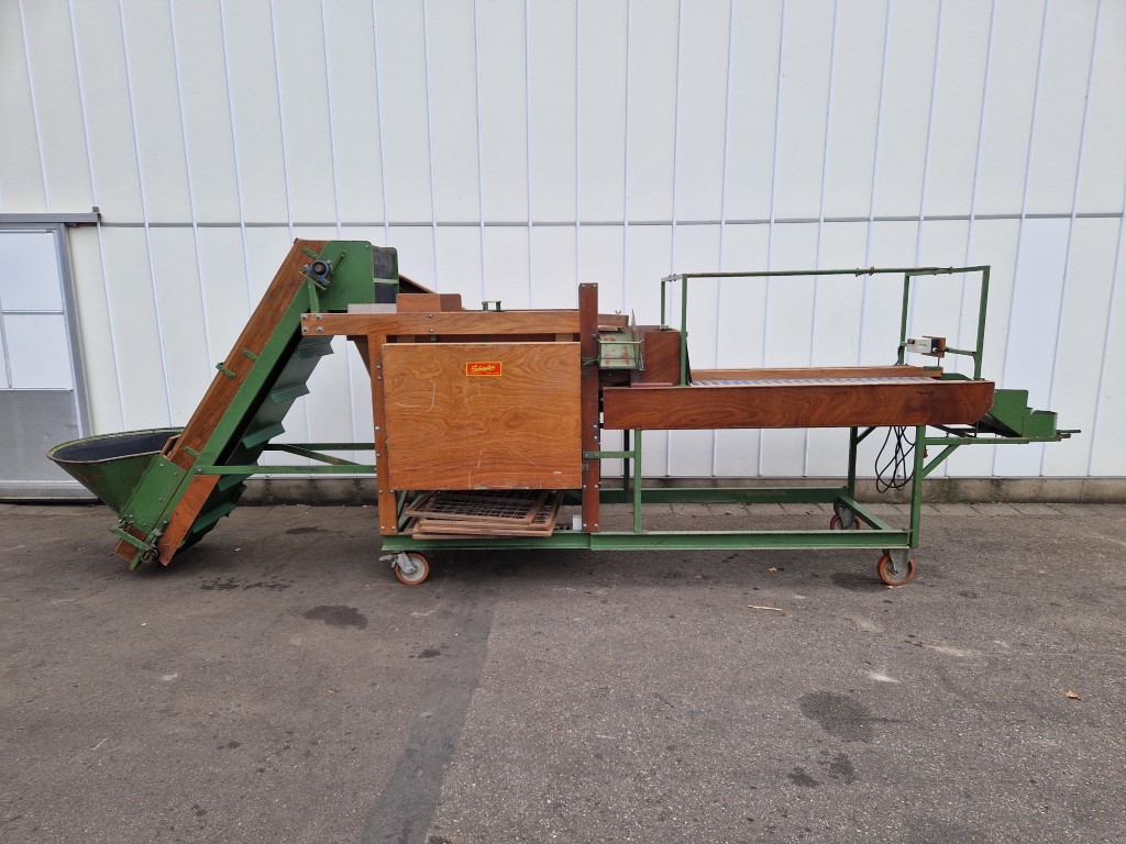 Schouten Trio sorting machine / grader for potatoes and onions
