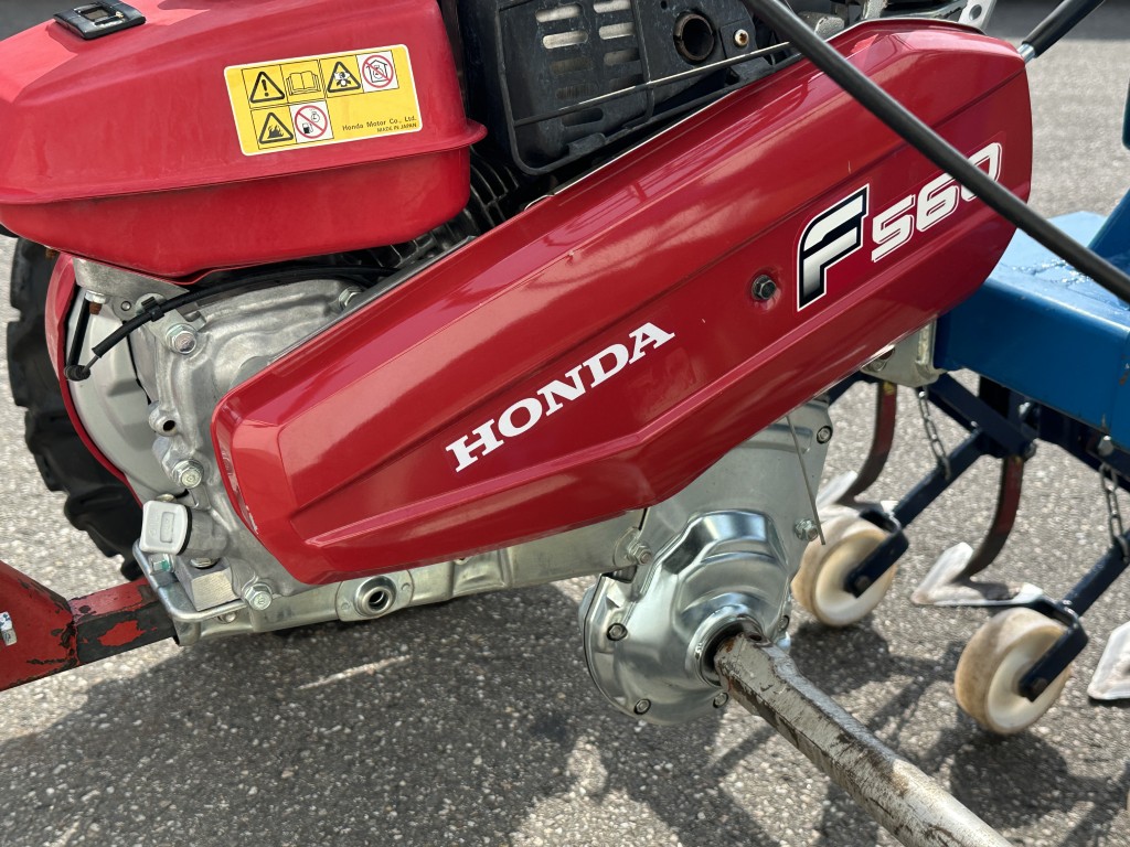 Hak Пропашной культиватор с двигателем Honda