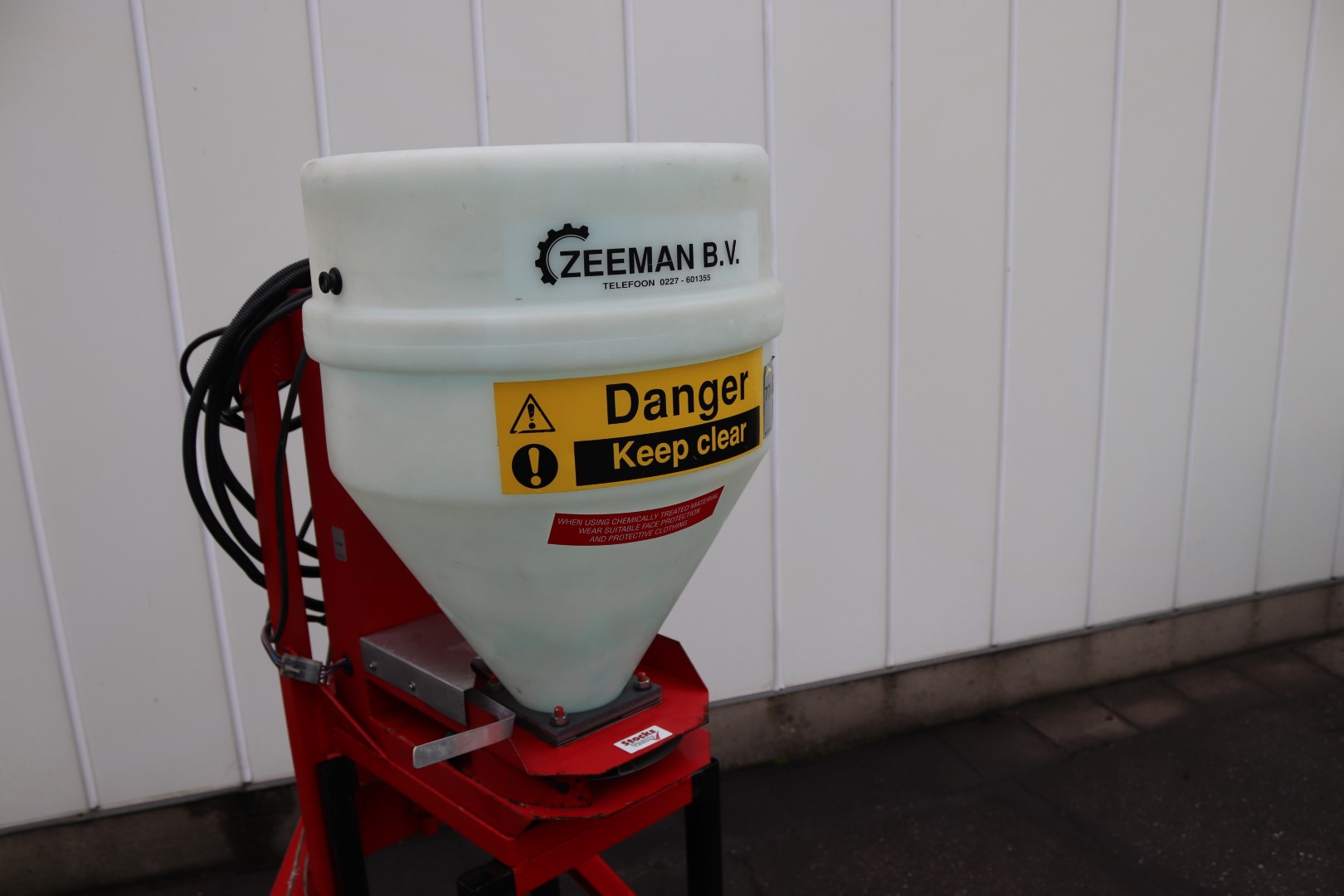 Разбрасыватель гранул Zeeman Fan Jet, 12 Вольт