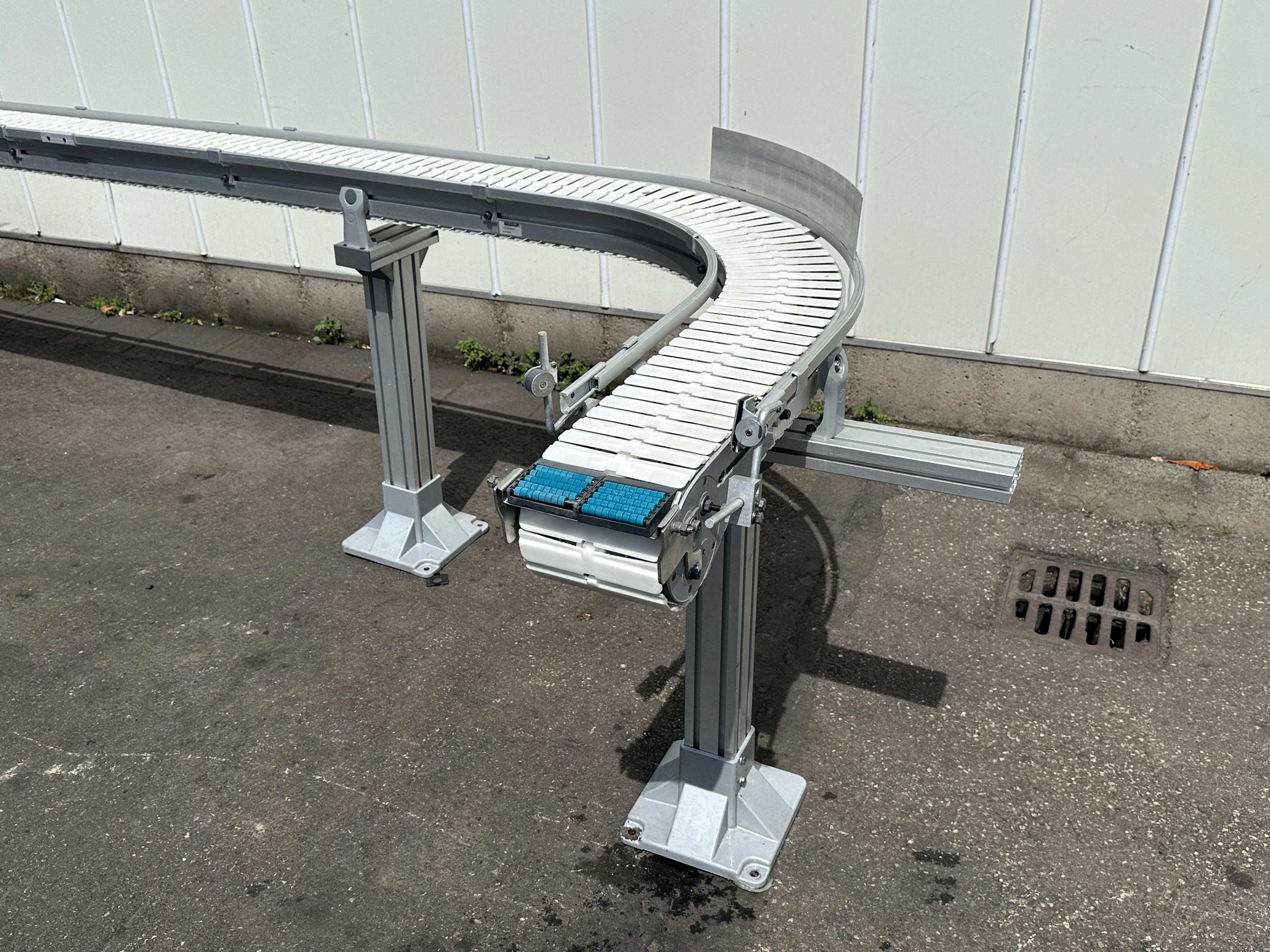 Flex Industries ������������� �������� �������� �� 180� ������ 18 ��
