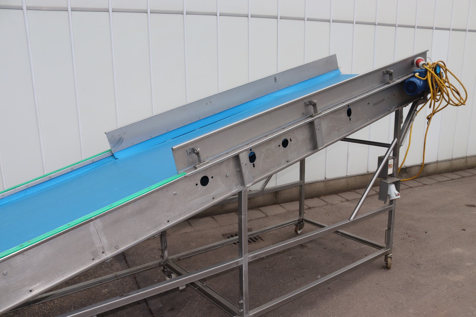 Feltracon Элеваторный конвейер 570 х 100 см, нержавеющая сталь