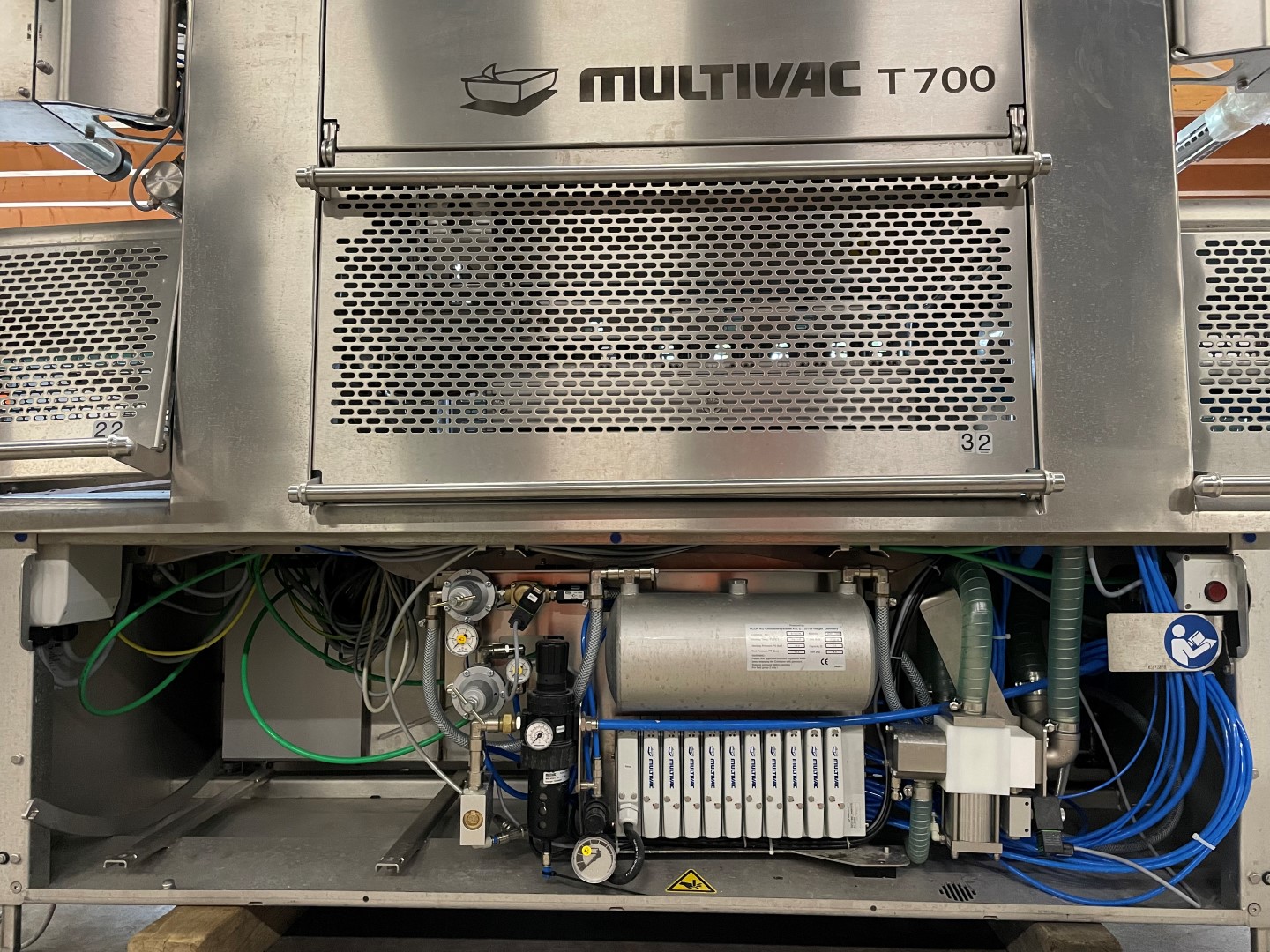 Multivac T700 top sealing machine