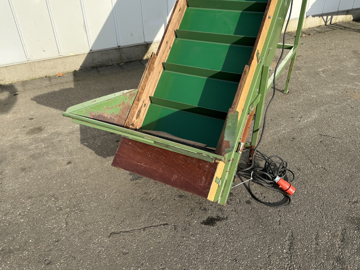 Schouten Элеваторный конвейер 300 х 60 см