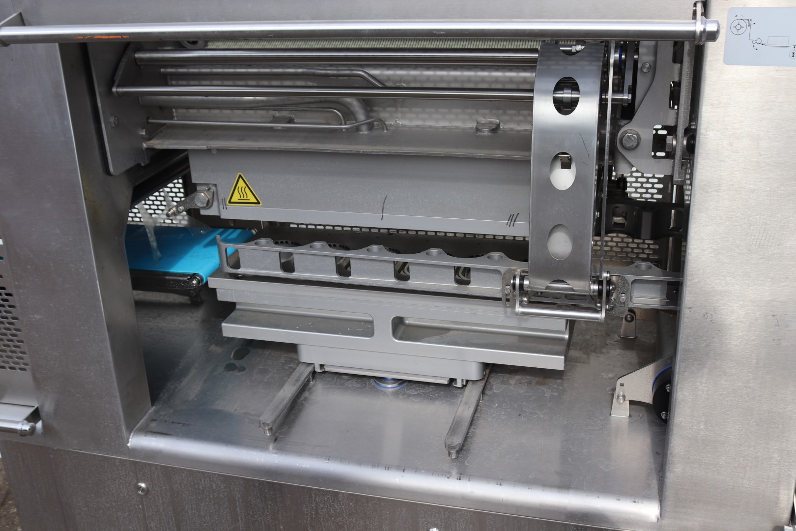 Multivac T700 top sealing machine