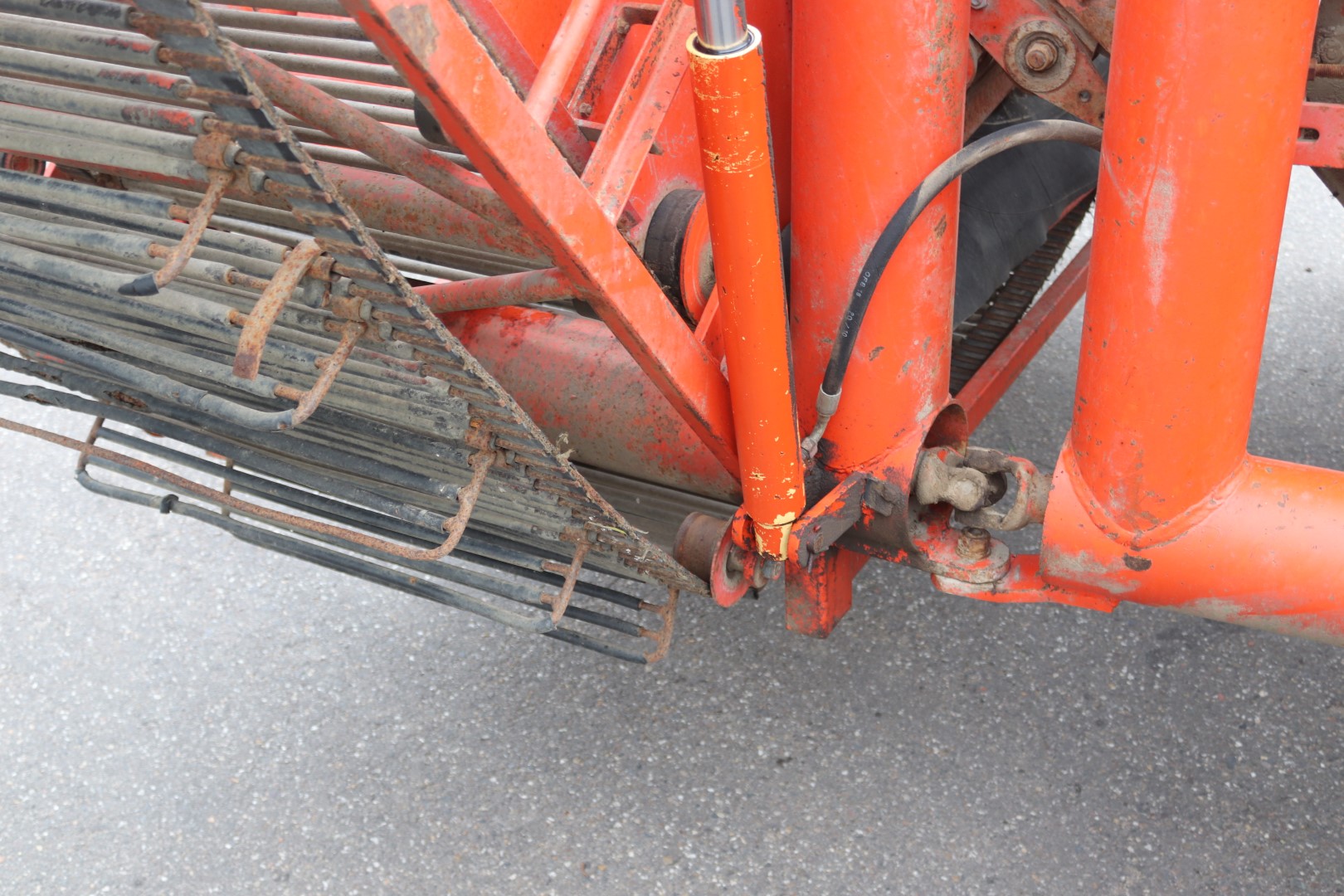 AMAC D2 onion loader