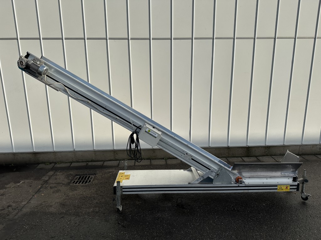 MB Conveyors Элеваторный конвейер 80 по горизонтали и 290 см по наклону