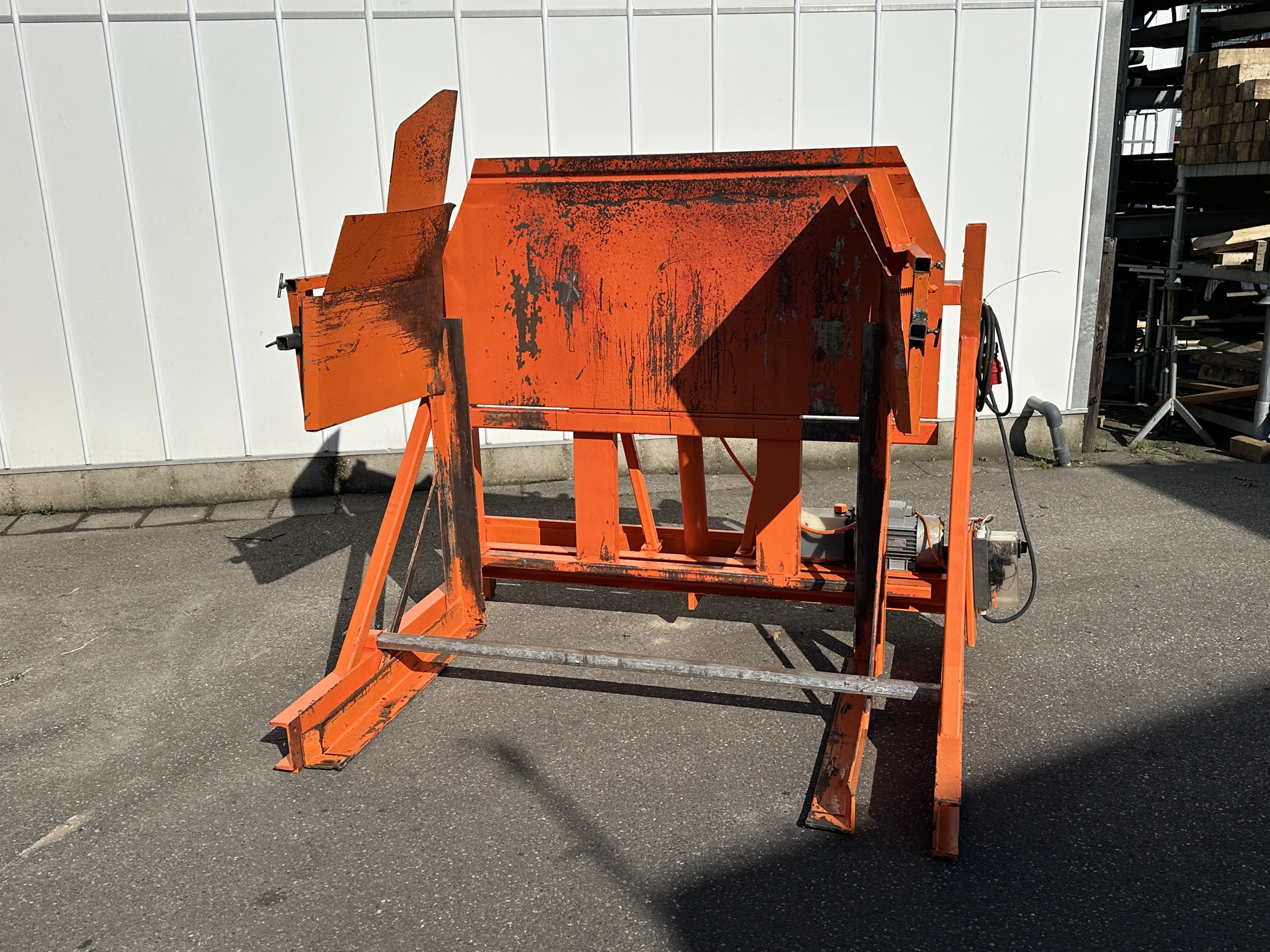AVH - Antha Van Hienen HK3 Опрокидыватель контейнеров макс 150 см