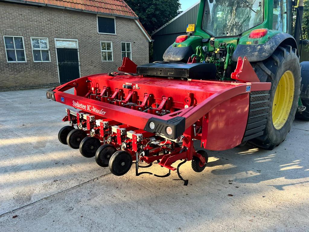 Steketee ic-weeder