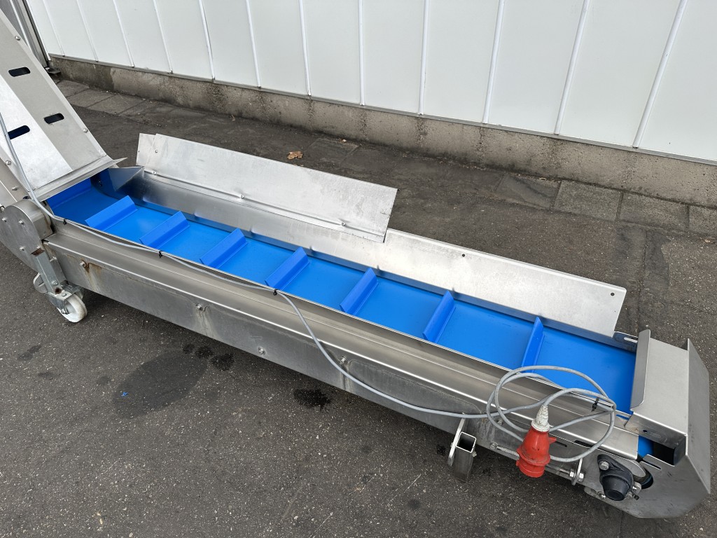 RMA techniek Элеваторный конвейер 350 х 35 см