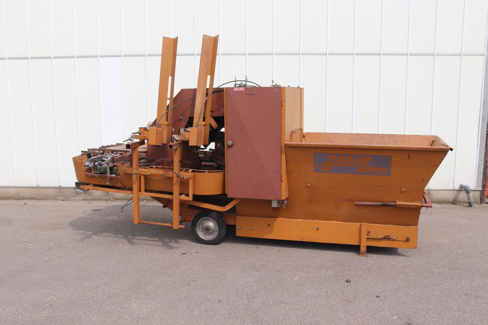 Javo Super potting machine