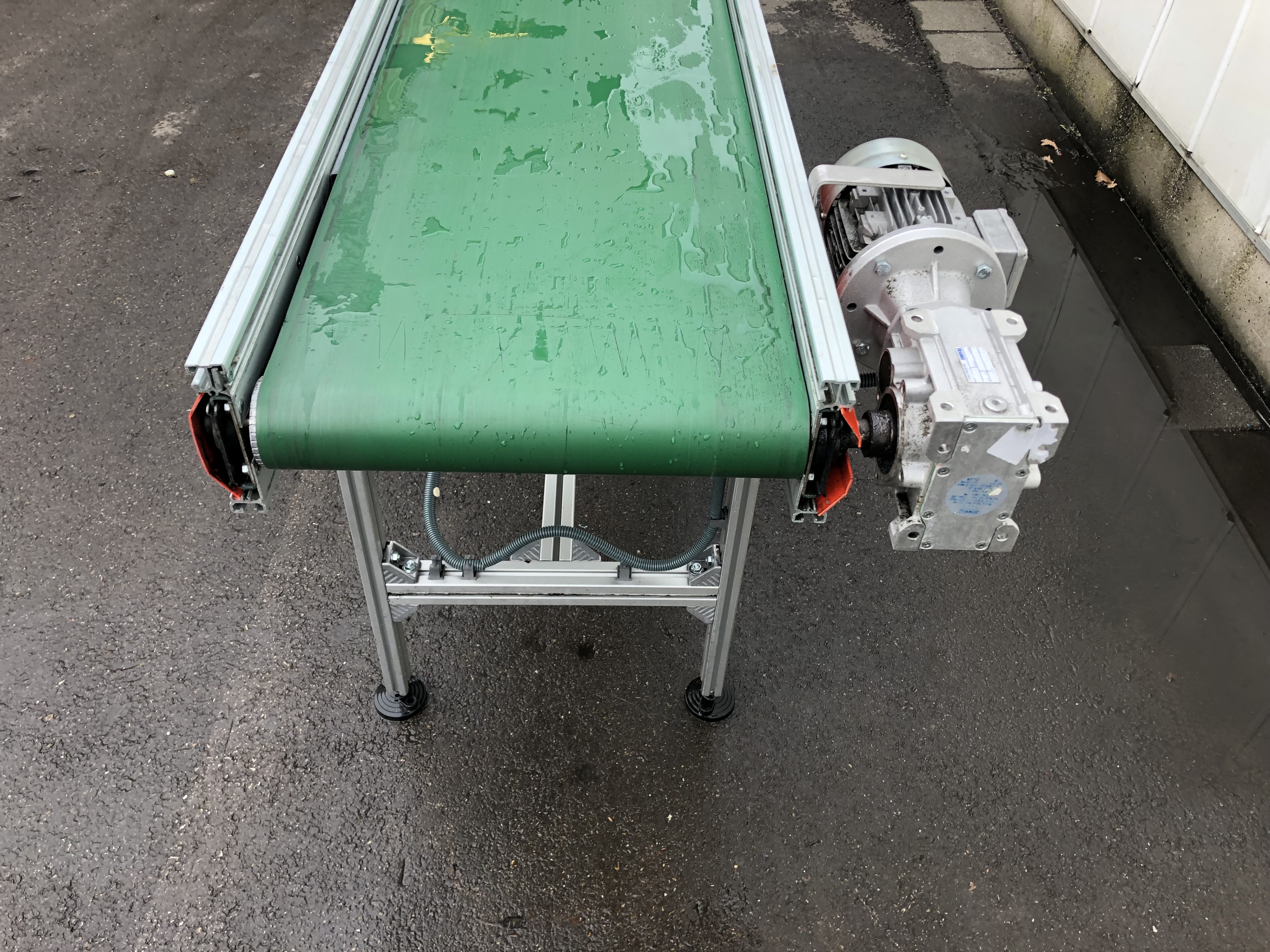 Stas �������� 205 � 44 ��