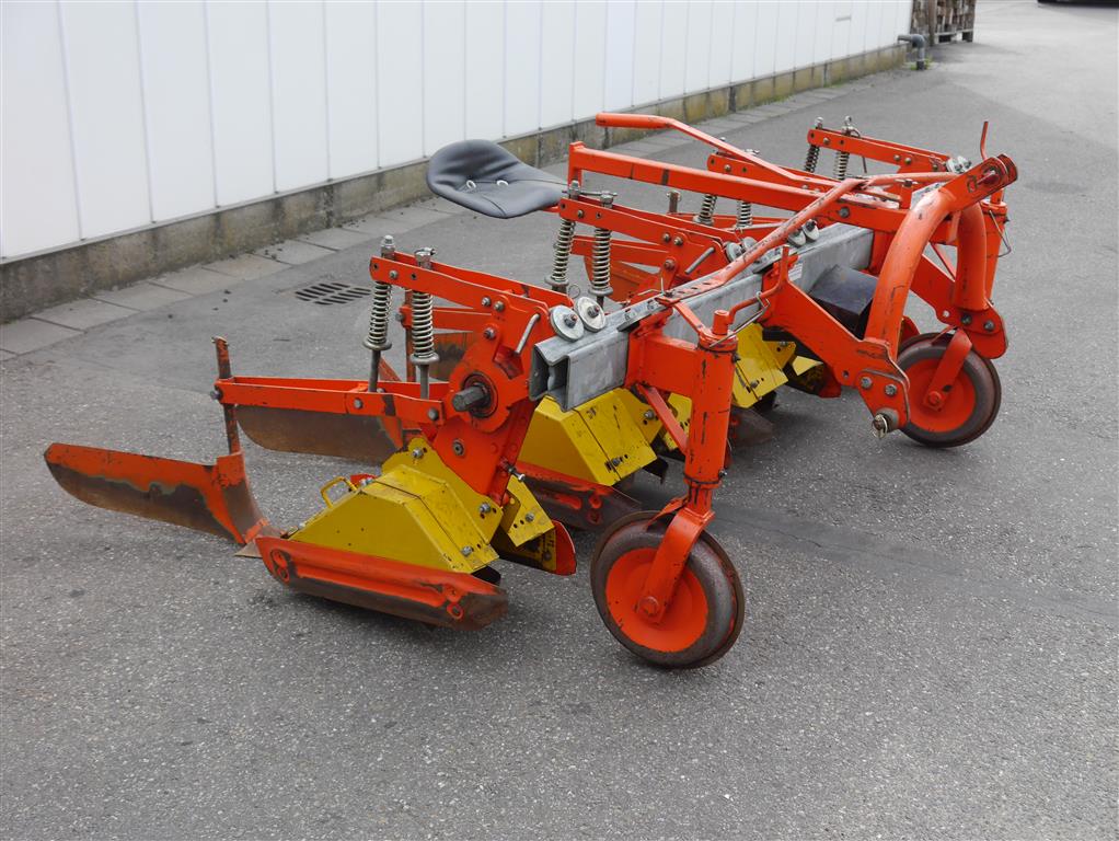 Breviglieri interrow rotorvator встретил 4 элемента