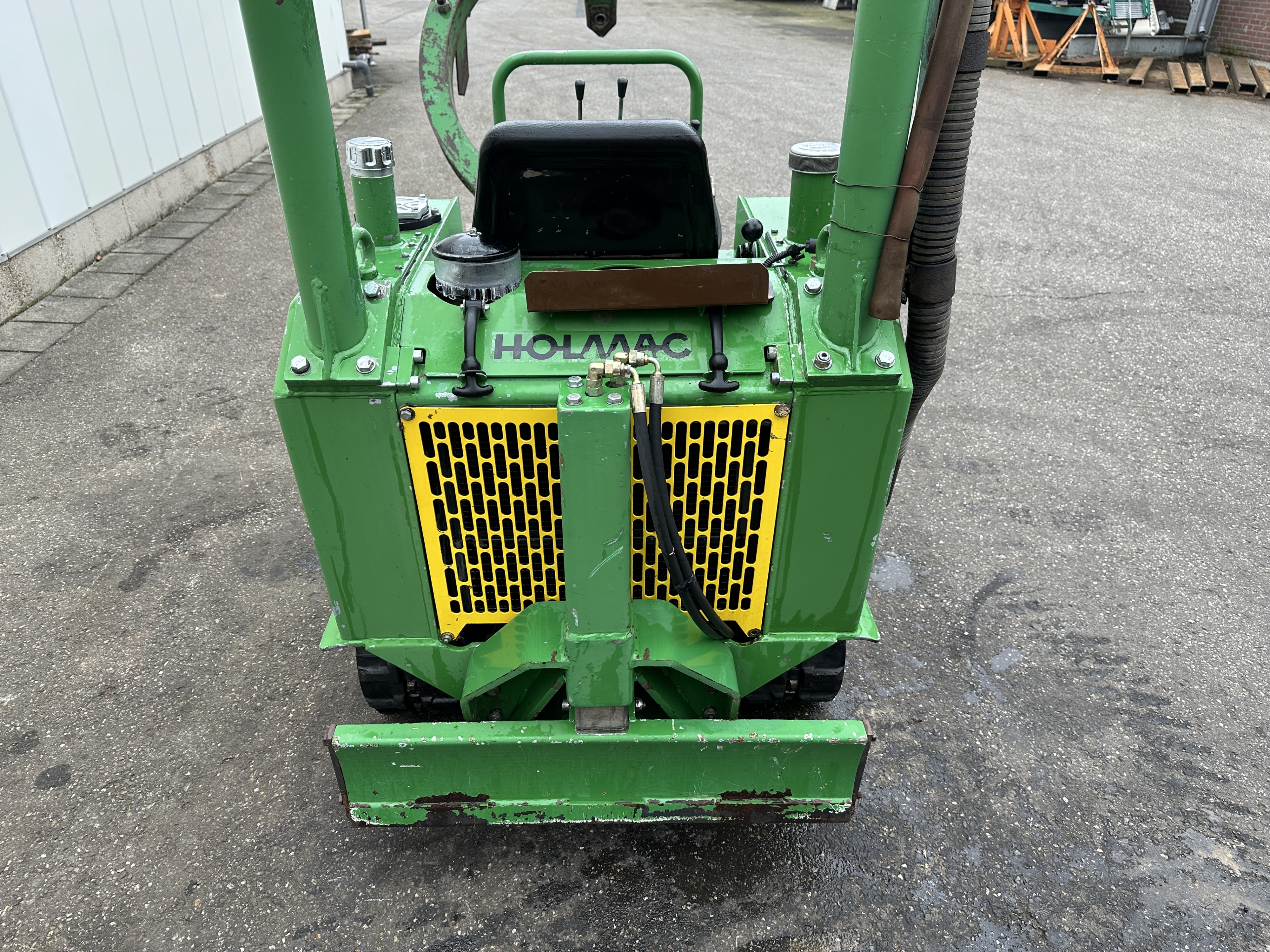 Holmac HZC 16-22 ���������� ������ ��� �������� ������ � �������� � 6 U-��������� ��������