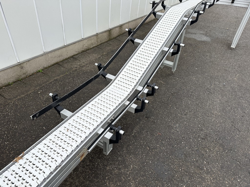 FS solutions Криволинейный конвейер 610 x 19 см с модульным ремнем 90°