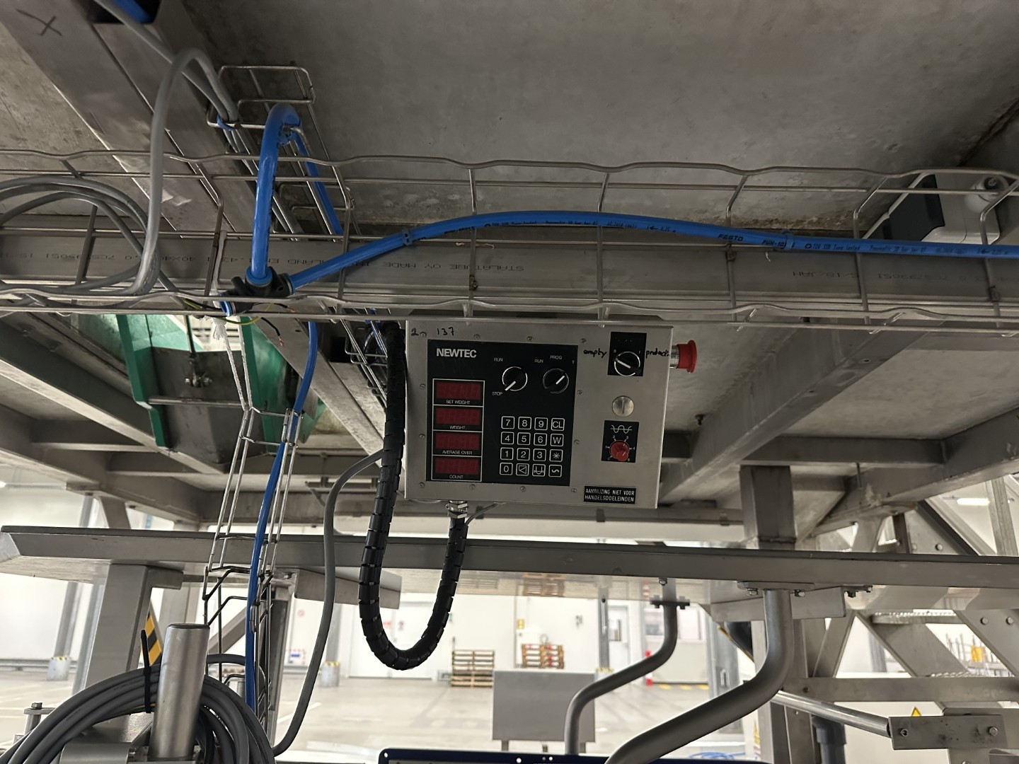 Jasa ��������������� ����������� ����� � ������ ia Newtec � ����������������� Loma.