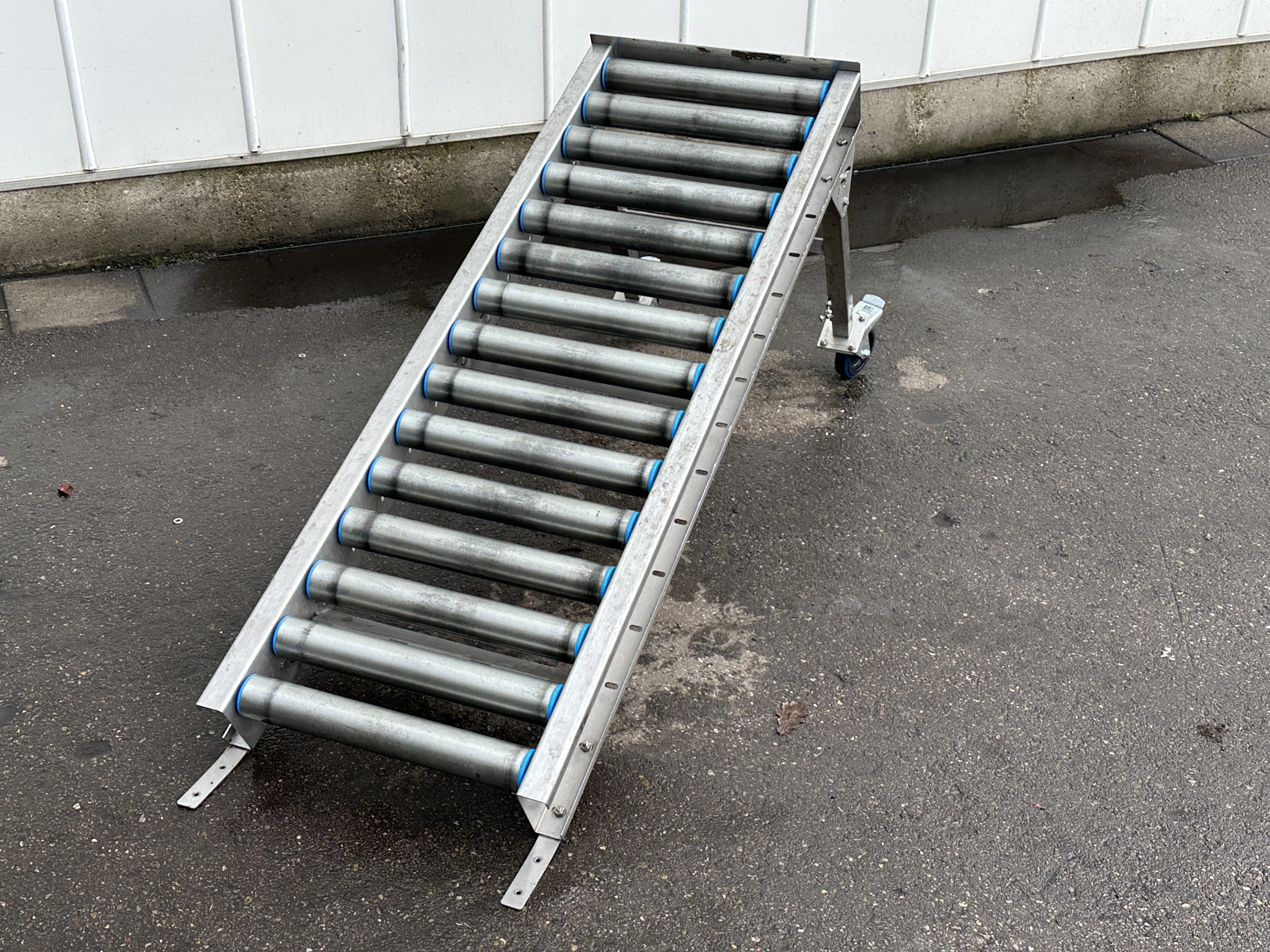 Роликовый конвейер 150 x 42,5 см