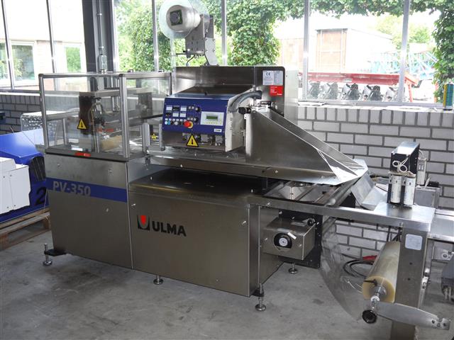 Флоупакер Ulma PV350 с входным конвейером