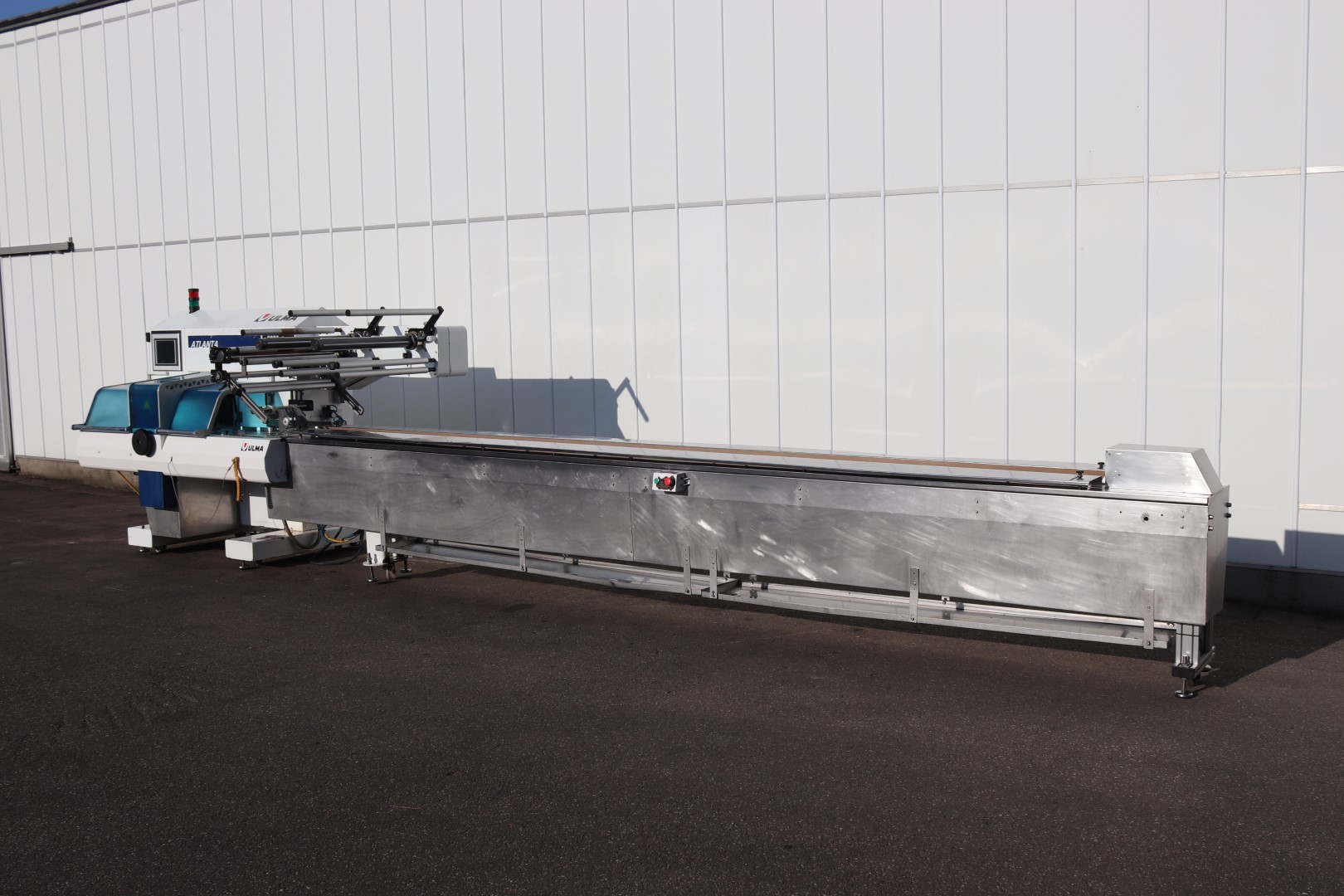 Ulma Atlanta High Tech ������� � �������� ���������� Dakota