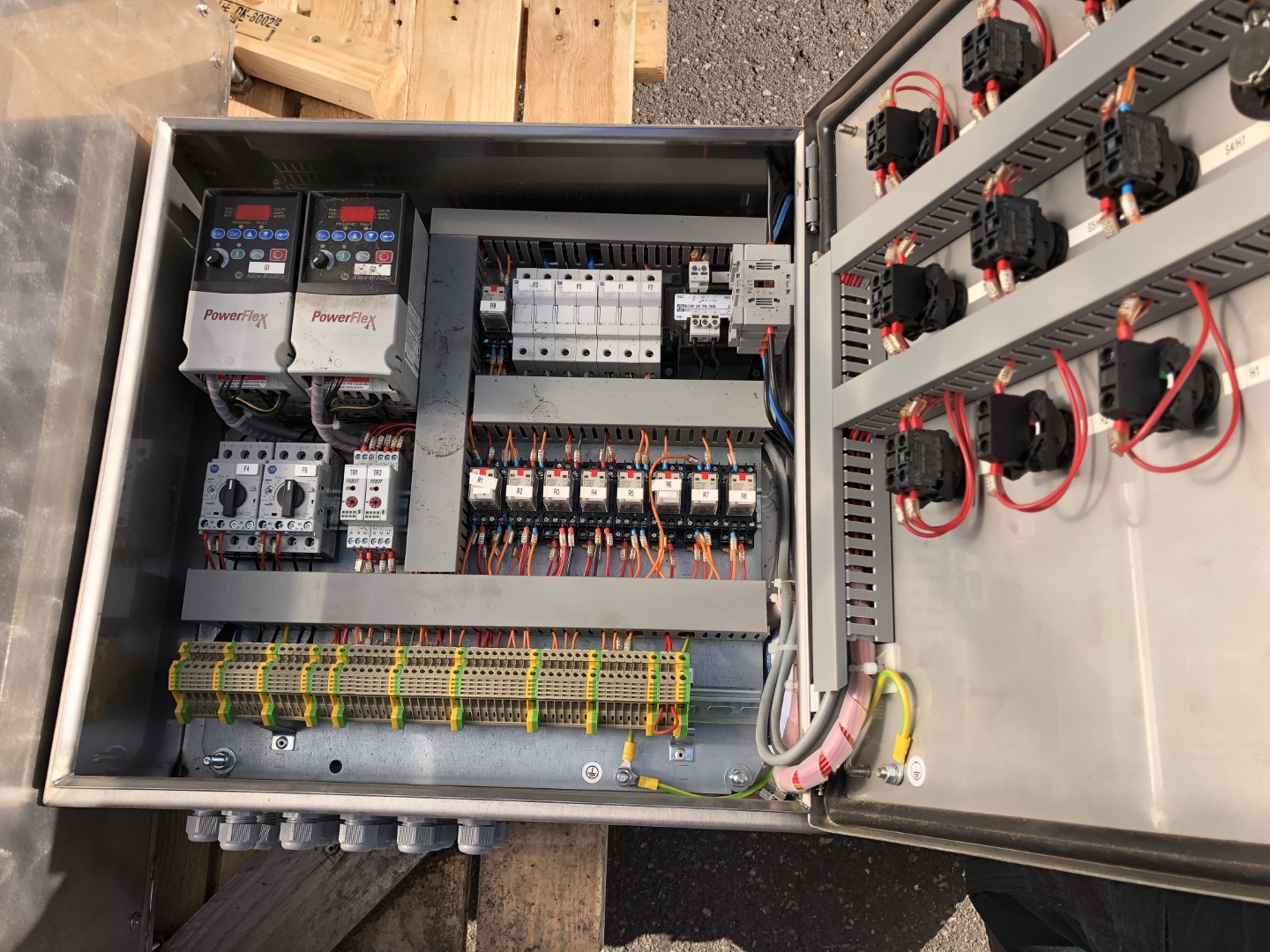 ��������������� ���� Newtec 3013XL