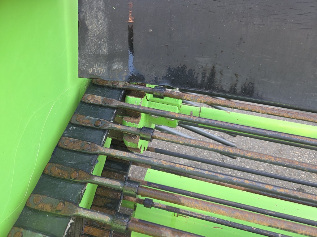 Unia Wega 1400 ������������������ ������� ������ 140 ��