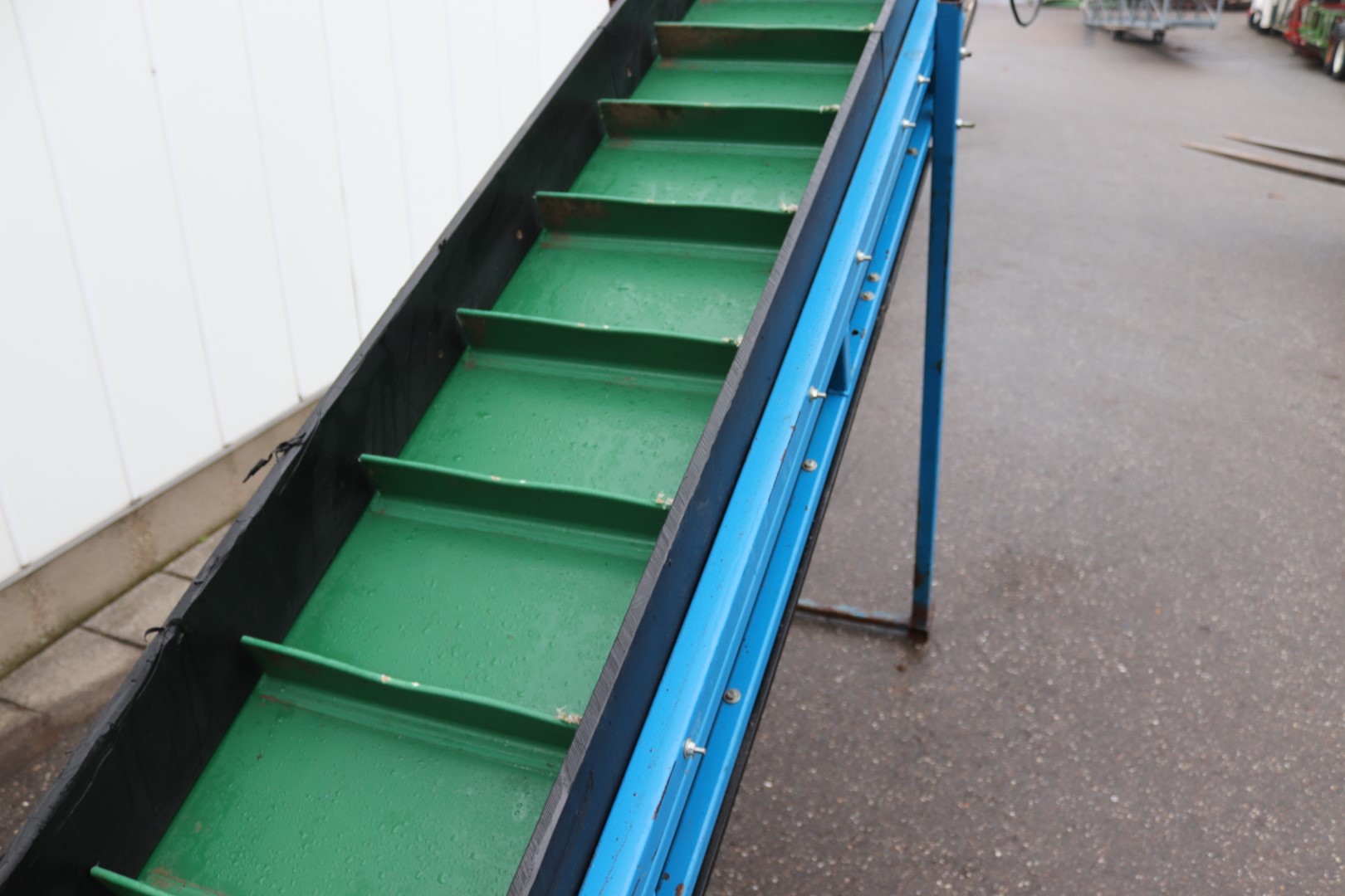Roopack elevating conveyor 450 x 45 cm