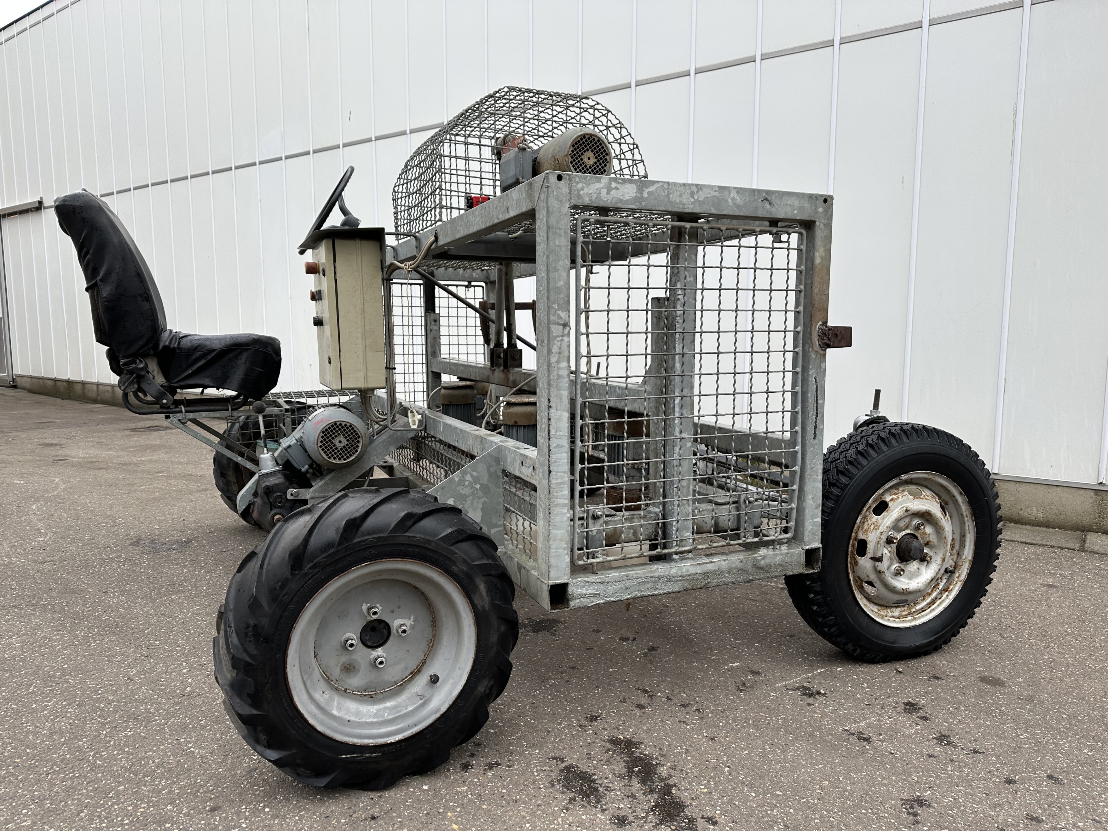 Mingels 4-� �������� ������ 380 �����