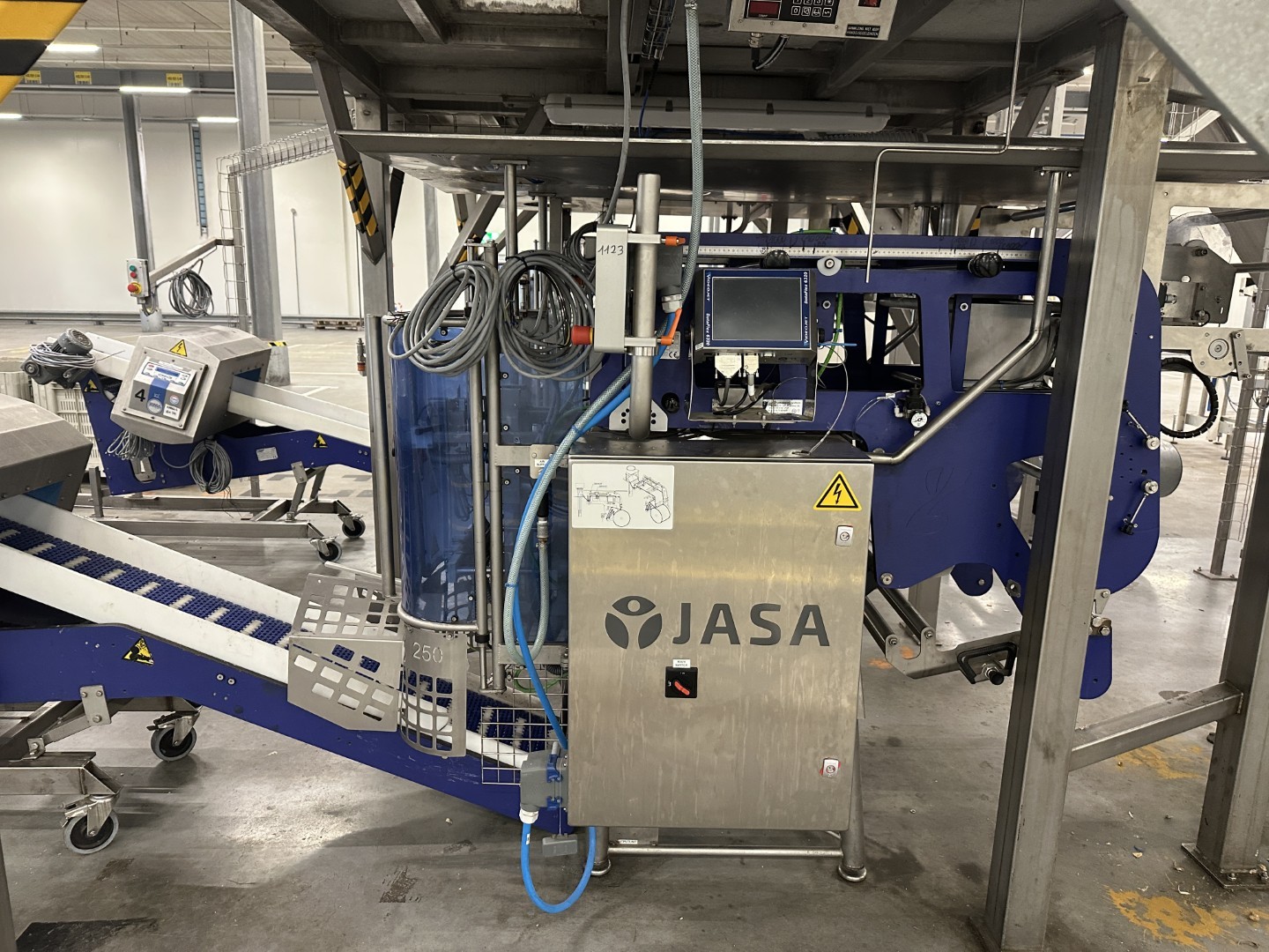 Jasa ��������������� ����������� ����� � ������ ia Newtec � ����������������� Loma.