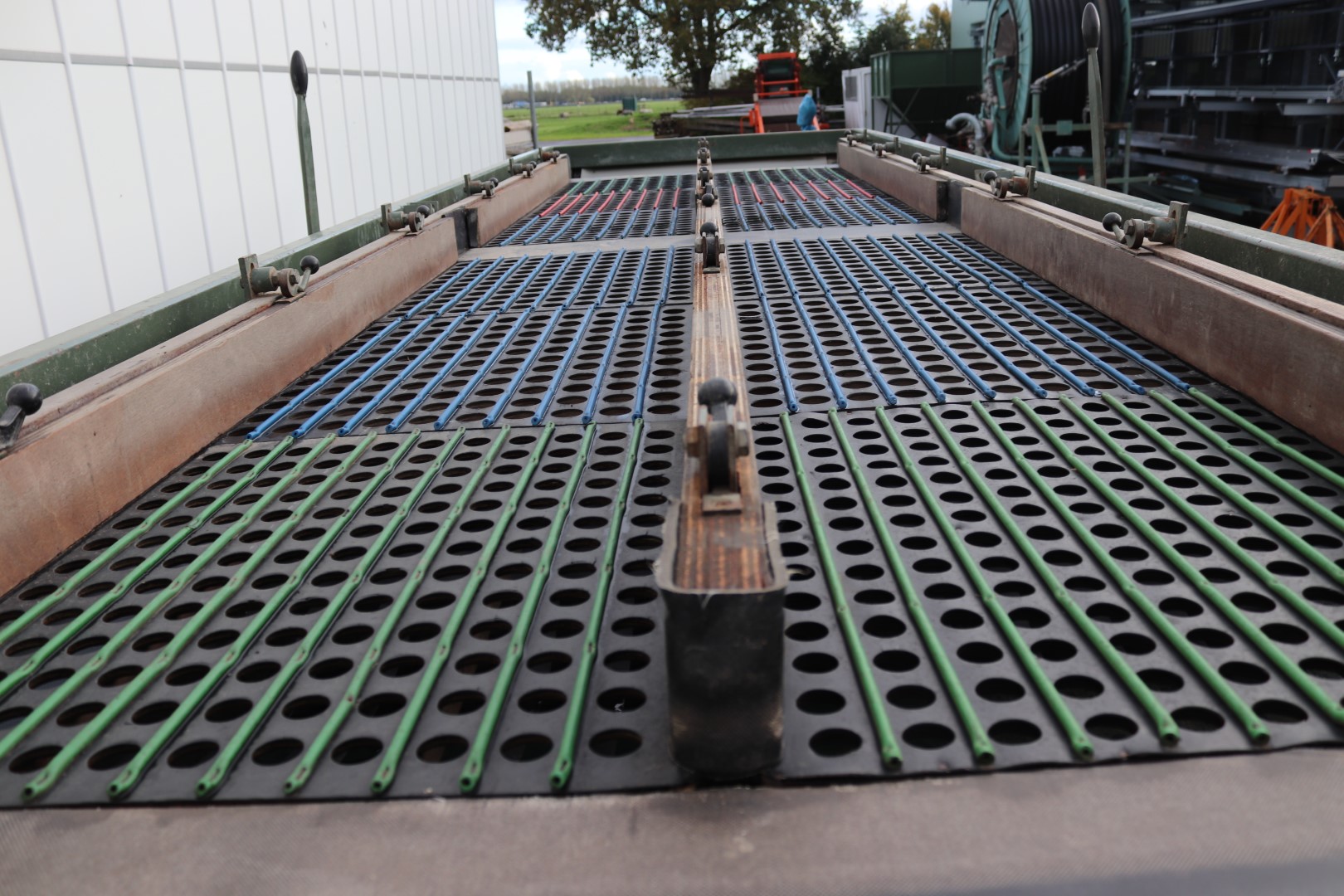 Compas Sorting machine with 6 +1 exits