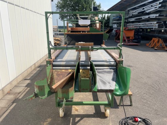 ������������� ������ Schouten Trio ��� ��������� � ���� ������� 90 ��