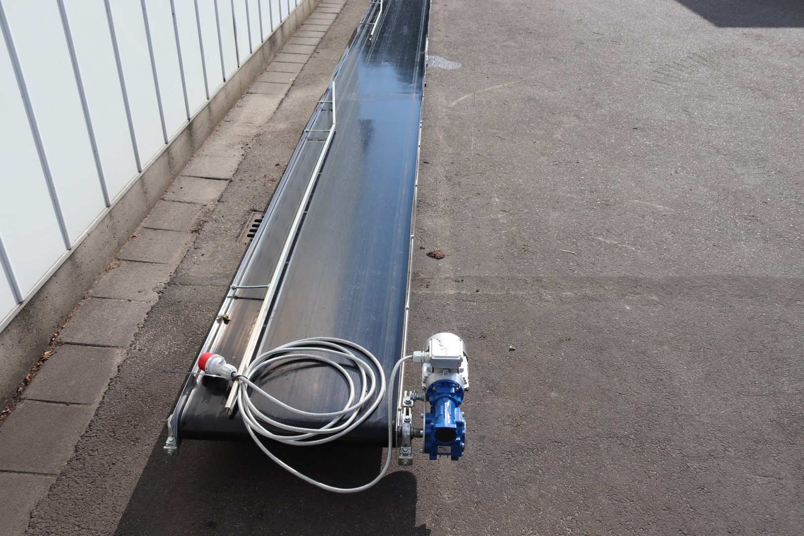 Vietech conveyor 880 x 60 cm