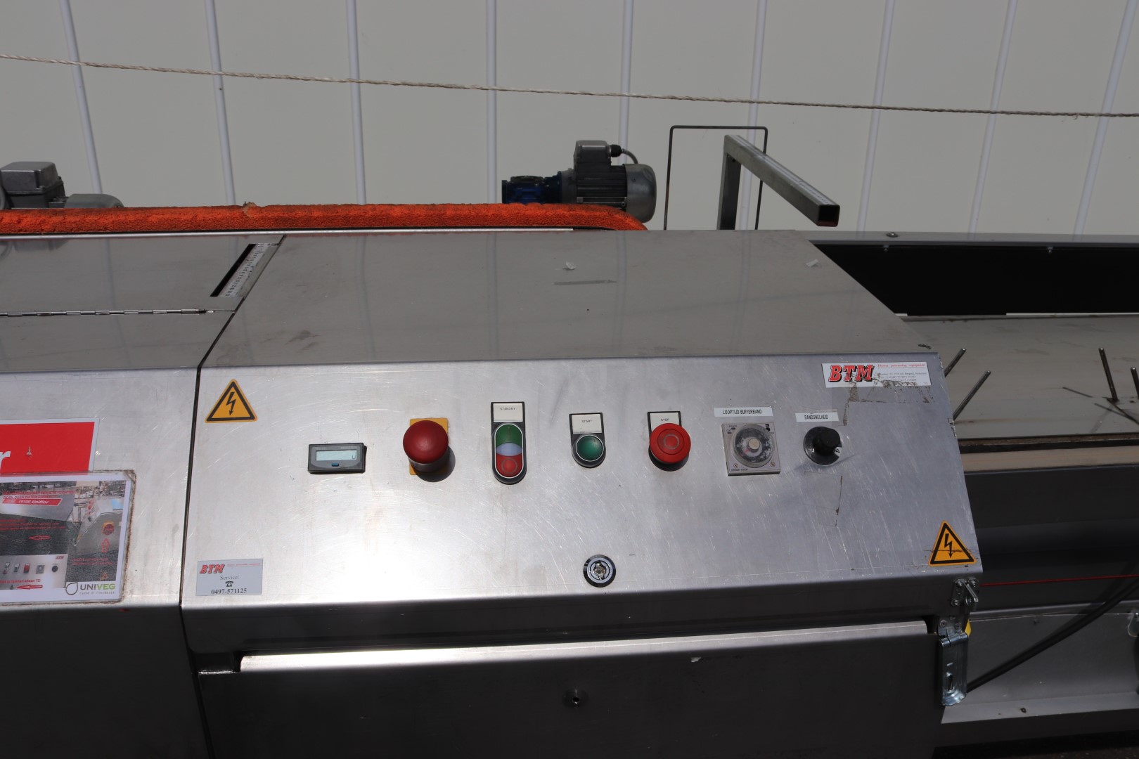 Машина для формирования букетов BTM T4100