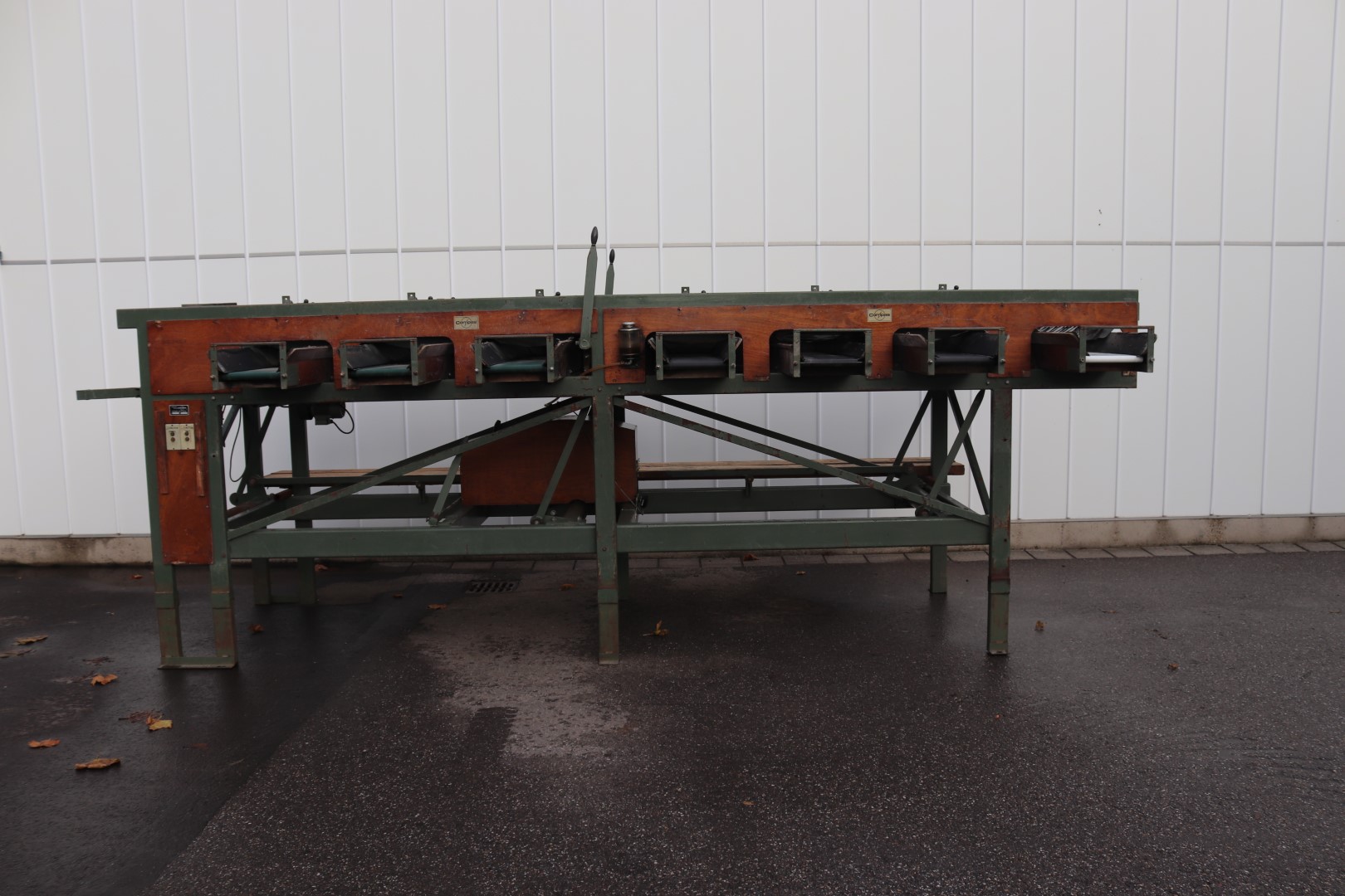Compas Sorting machine with 6 +1 exits