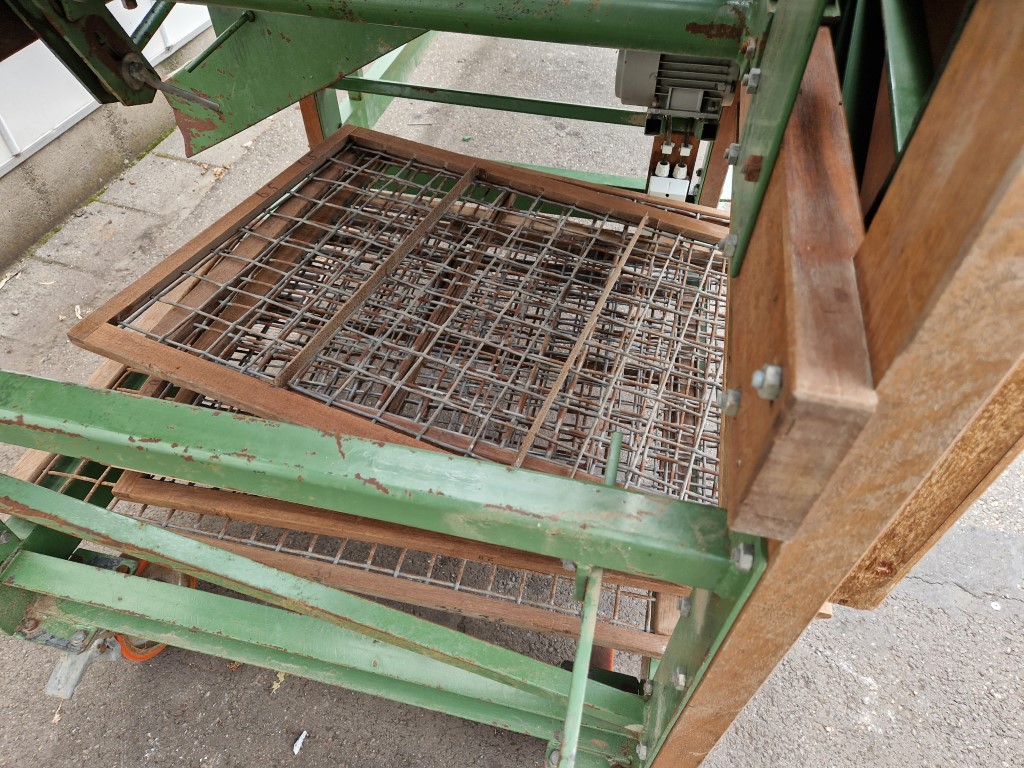 Schouten Trio sorting machine / grader for potatoes and onions