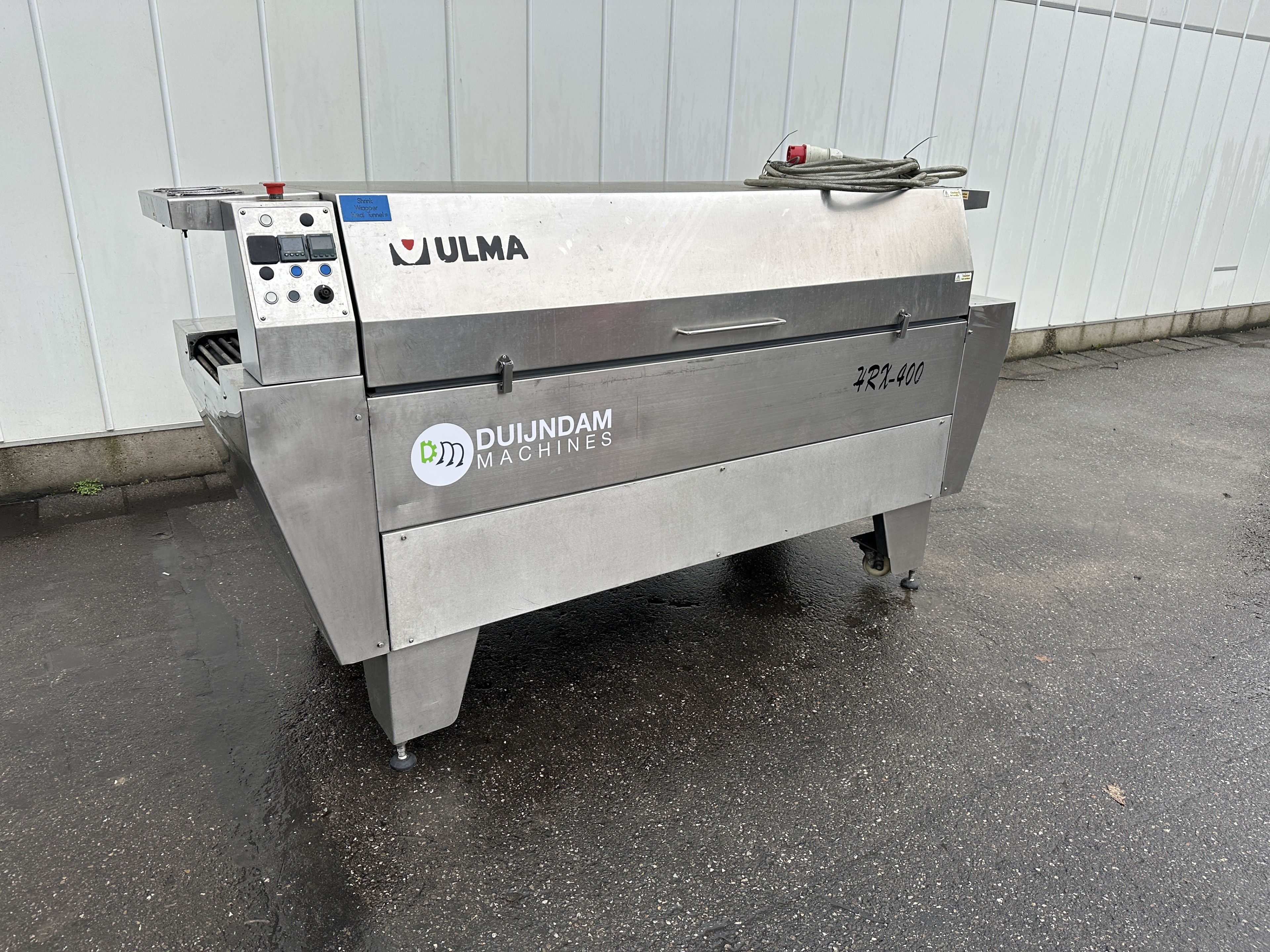Ulma HRX-400 термоусадочный туннель для упаковочной машины, предназначенной для термоусадочной пленки.