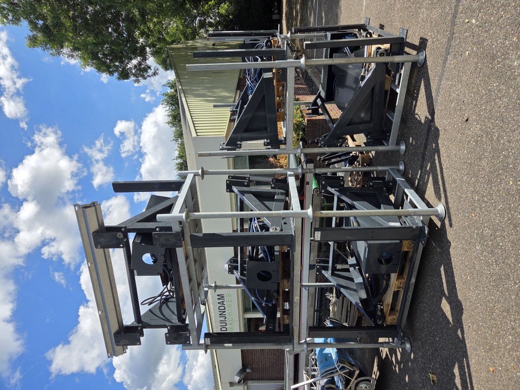 Vanderlande TTB - 800 - 4x24 - MIH 4-секционный телескопический конвейер, 2400 x 80 см