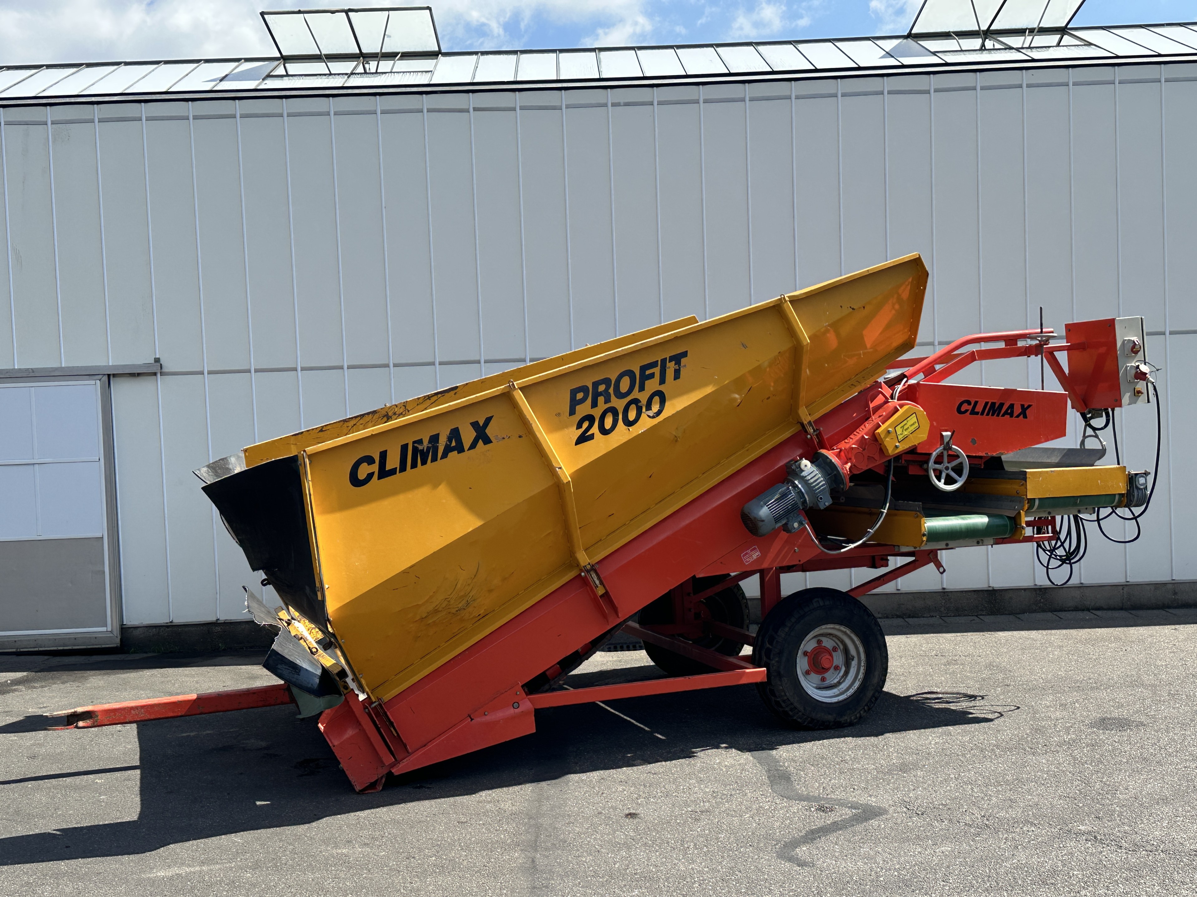 Climax CSB 2000P Приемный бункер