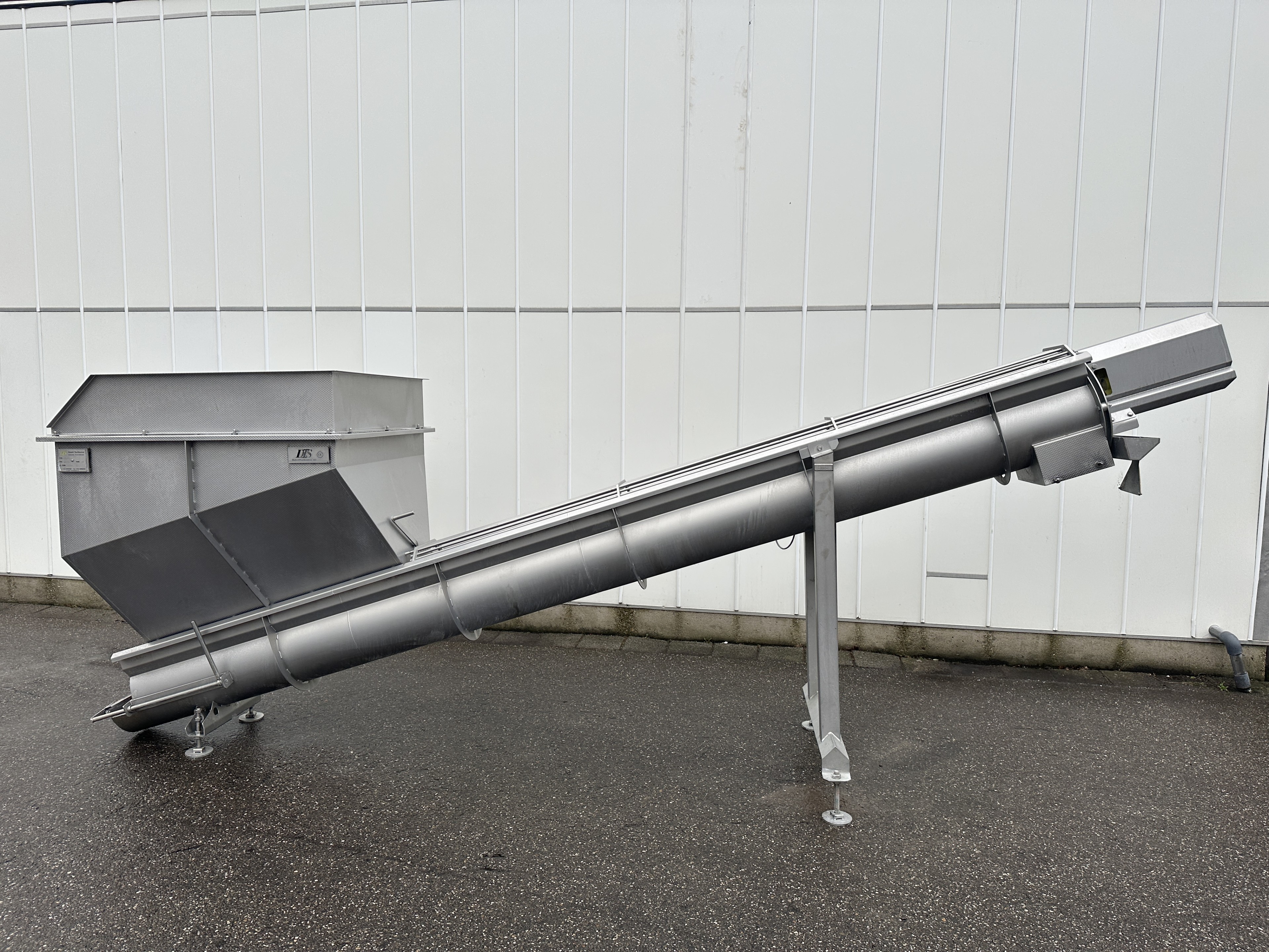 DTS Шнековый конвейер 475 x 35 см