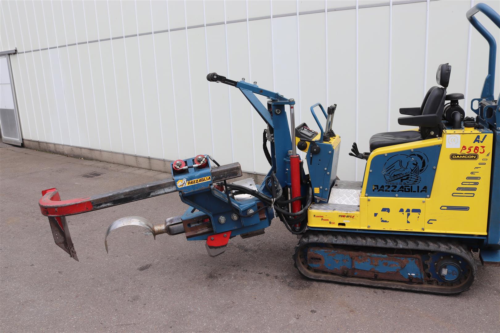 �������� ��������� ���� Pazzaglia FZ-110 AV