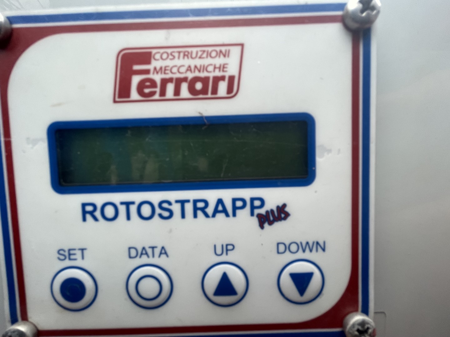 4-������ ����������������� ������ Ferrari Rotostrapp ��� ��������� ������
