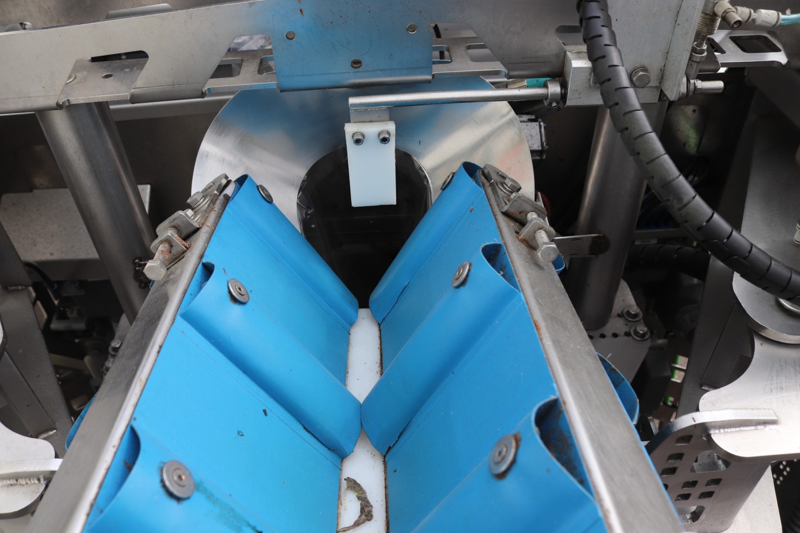 Jasa J350 CM-LD vertical flowpacker / bagger, incl. Herma printer