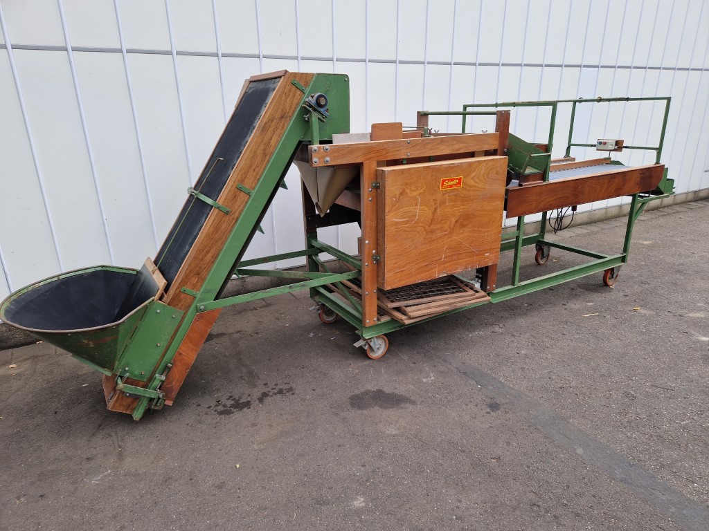 Schouten Trio sorting machine / grader for potatoes and onions