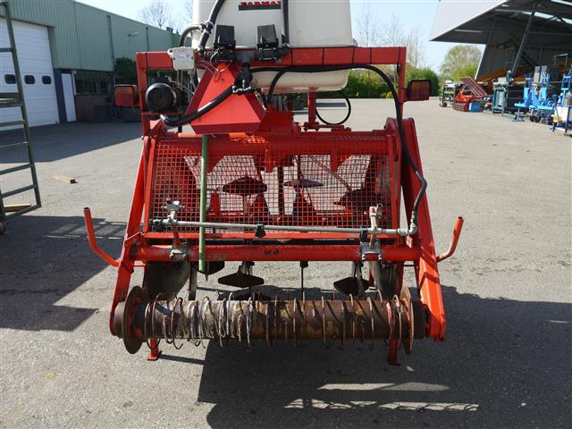 Землеройная машина Farmax SRP125LHD с набором для фумигации