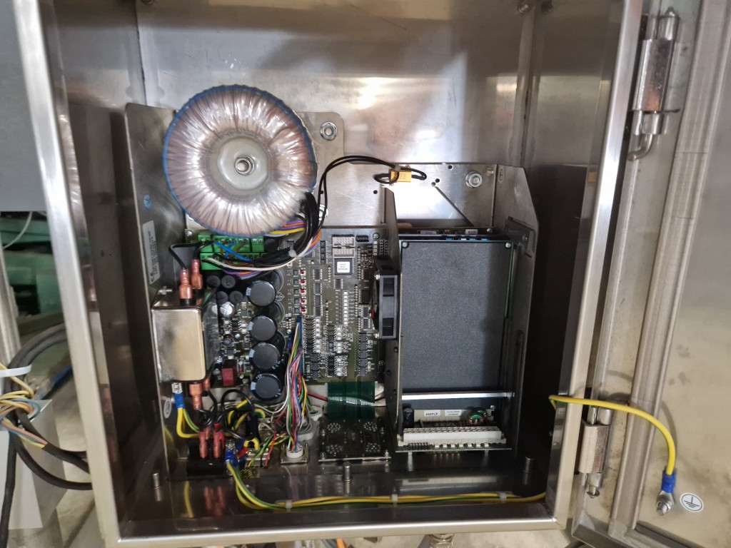 MR Etikettiertechnik MR333 Этикеровочная машина