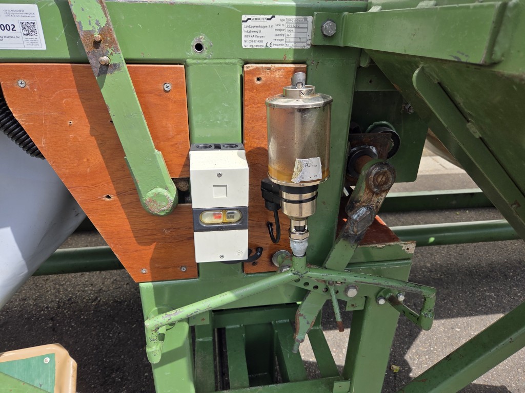Schouten SM-2x60/4x135 �����a ��� ���������� ��������� ������ 120 �� � ��������������� �������������.